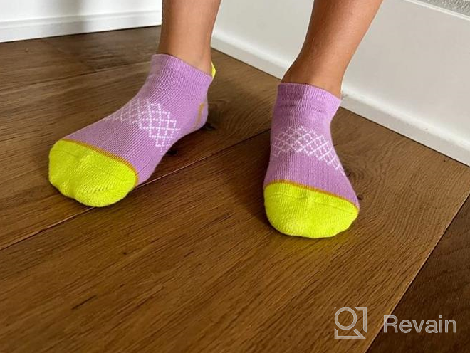 img 1 attached to 🧦 Girls 6-Pack Ankle Athletic Socks: Cushioned Sole, Low Cut Casual Socks for Little and Big Kids review by Sandy Johnson