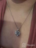 картинка 1 прикреплена к отзыву Ожерелье-медальон сердечка Соулмит с подсолнухами и розами - персонализированн от Justin Anderson