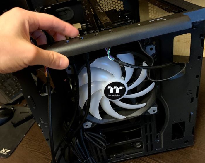 img 2 attached to Thermaltake Pure Plus Radiator Premium review by Wiktor Pozna ᠌