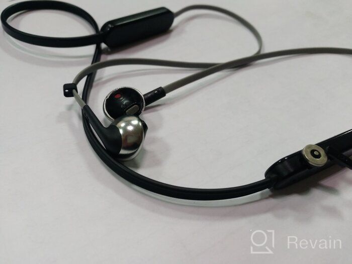 img 1 attached to Headphones JBL T205, chrome review by Shaun Jdi ᠌