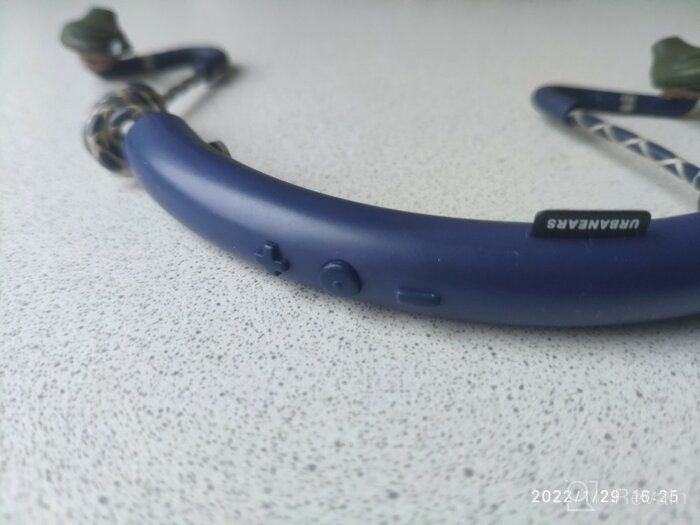 img 1 attached to Urbanears Stadion Active Wireless Bluetooth Headset review by Hwang Sunshin ᠌