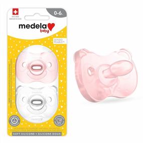 img 4 attached to Medela Baby Pacifier 0-6 месяцев включает стерилизующий футляр 2 упаковки мягкого силикона без бисфенола-А поддерживает естественное сосание розовый и прозрачный