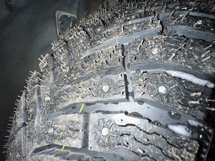 img 1 attached to MICHELIN X-Ice North 4 205/55 R16 94T winter review by Agata Skrzypek ᠌