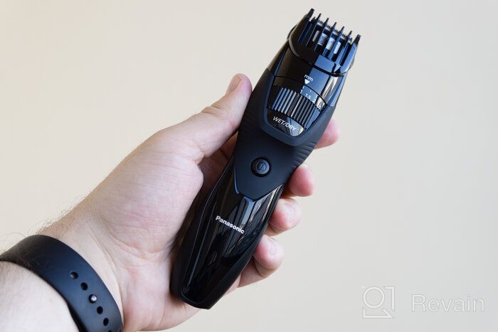 img 1 attached to Panasonic ER-GB42-K Cordless Men's Beard Trimmer: Precise 🧔 Dial, 19 Length Settings, Rechargeable Battery, and Washable - Black review by Ada Adaszek ᠌