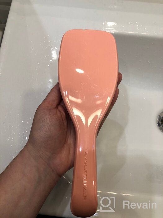 img 1 attached to Large Peach Glow Tangle Teezer Wet Detangler Hairbrush review by Ada Kolodziey ᠌