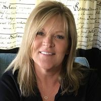 tami loves logo