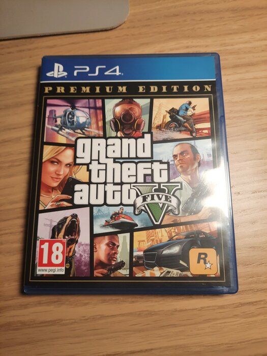 img 1 attached to Immerse in an Action-Packed Adventure 🎮 with Grand Theft Auto V on Xbox One review by Velizar Petrakiev ᠌