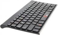 qian sheji беспроводная bluetooth 3.0 компактная клавиатура - испанский 79 клавиш, аккумуляторная батарея (230 мач), черный (qactb18003) логотип