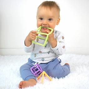 img 2 attached to Сенсорные игрушки и игрушки для прорезывания зубов для детей в возрасте 0-6 месяцев и 6-12 месяцев - удобные силиконовые прорезыватели и пустышки с геометрическим рисунком для оптимального облегчения