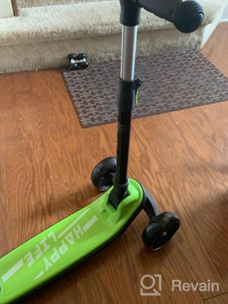 img 1 attached to 🛴 besrey Kick Scooter: Adjustable Height, LED Light Wheels, Extra Wide Deck - Perfect for Kids Ages 2-10! review by Jeff Diaz