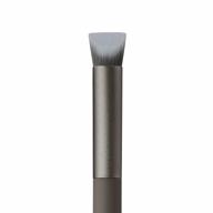 angled concealer brush, eigshow concealer brush under eye for covering sun spots, acne, blemishes, small concealer brush perfect for concealers, color corrector, cream highlighter логотип