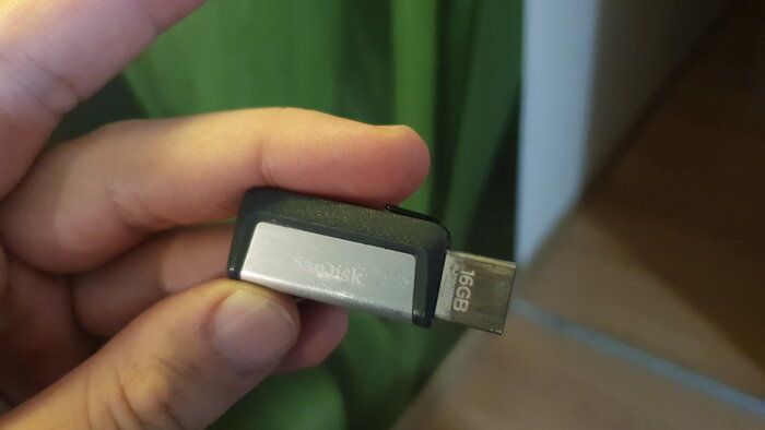 img 1 attached to SanDisk 16GB Ultra Dual Drive USB Type-C | USB-C, USB 3.1 | SDDDC2-016G-G46 review by Bogomil Stratev ᠌