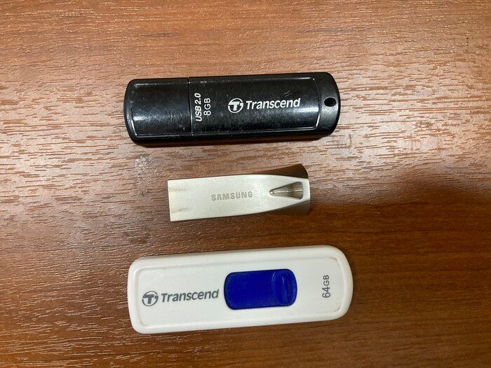 img 3 attached to Samsung BAR Plus 128GB - High-Speed USB 3.1 Flash Drive Titan Gray (MUF-128BE4/AM) review by Janis Liekmanis ᠌