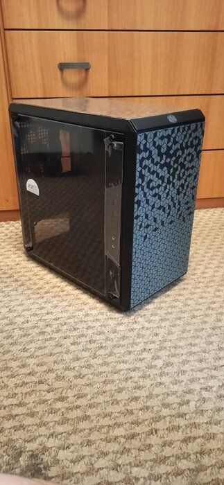 img 2 attached to MasterBox Q300L Micro-ATX Tower with Magnetic Dust Filter, Acrylic Side Panel, Adjustable I/O & Ventilated Airflow, in Black review by Adam Paka (Adam Trab ᠌
