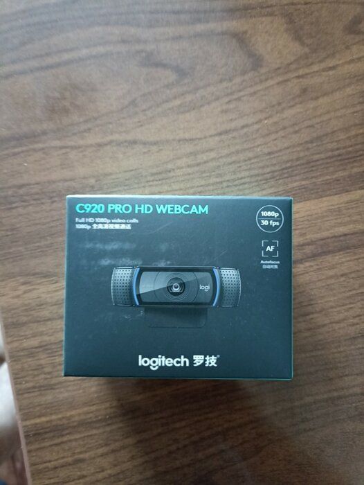 img 1 attached to Logitech C920x HD Pro Webcam - Full HD 1080p/30fps Video Calling, Stereo Audio, Light Correction - Compatible with Skype, Zoom, FaceTime, Hangouts - for PC, Mac, Laptop, Macbook, Tablet (Black) review by Wiktor ygado ᠌