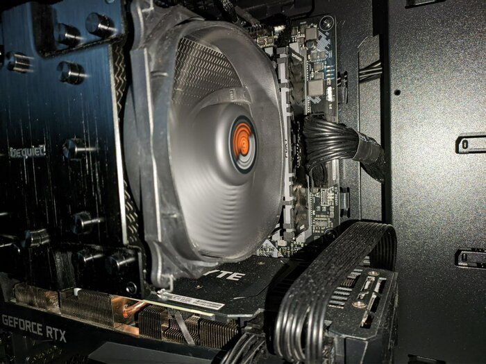 img 2 attached to 🌬️ Silent Cooling Power: Dark Rock Pro 4 CPU Cooler with 250W TDP, BK022 review by Mateusz Dbski ᠌