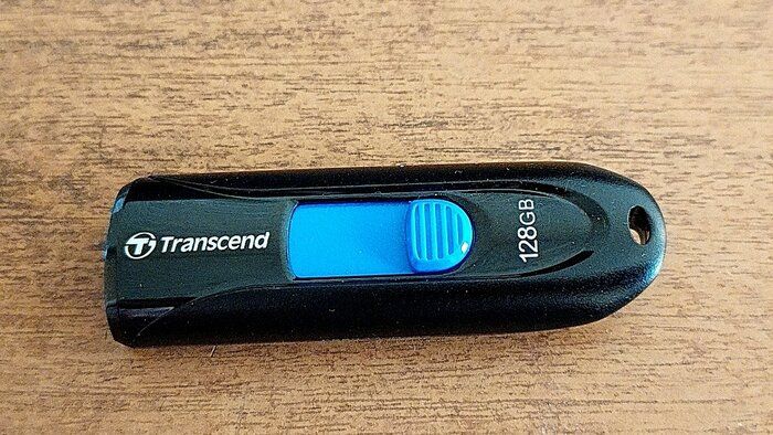 img 2 attached to Transcend 64GB JetFlash 790 USB 3.0 🔍 Flash Drive: Efficient Data Storage and Fast Transfer Speeds review by Micha Dobrzyski ᠌