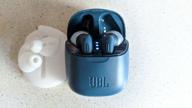 img 1 attached to JBL Tune 220 🎧 True Wireless Earbuds (Gray) - JBLT220TWSGRYAM review by Mateusz Daczka ᠌