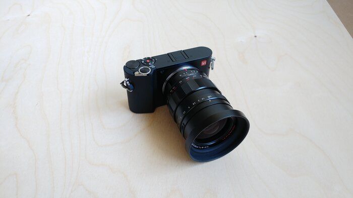 img 1 attached to Voigtlaender Lens 17.5mm f/0.95 Nokton Micro 4/3 review by Adithep Chaisan ᠌