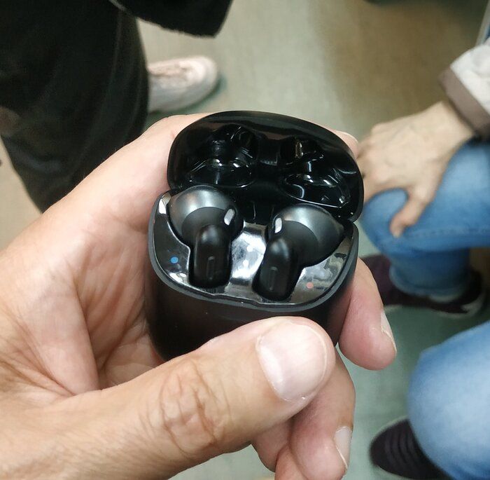 img 1 attached to JBL Tune 220 🎧 True Wireless Earbuds (Gray) - JBLT220TWSGRYAM review by Mateusz Jankowski ᠌