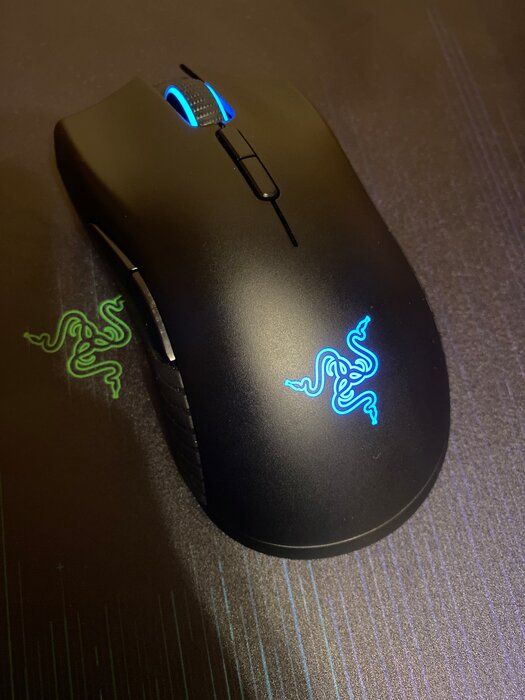 img 1 attached to Razer Mamba Wireless Gaming Mouse: High Precision 16,000 DPI Optical Sensor - Customizable Chroma RGB Lighting - Programmable Buttons - Mechanical Switches - Long-lasting Battery Life up to 50 Hours review by Agata Kowalik ᠌