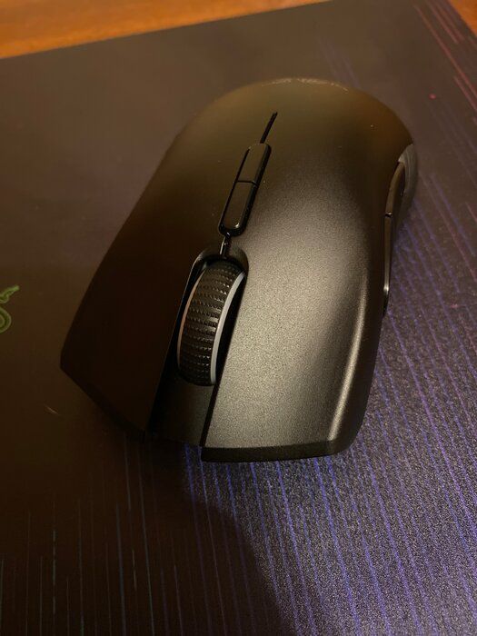 img 2 attached to Razer Mamba Wireless Gaming Mouse: High Precision 16,000 DPI Optical Sensor - Customizable Chroma RGB Lighting - Programmable Buttons - Mechanical Switches - Long-lasting Battery Life up to 50 Hours review by Agata Kowalik ᠌