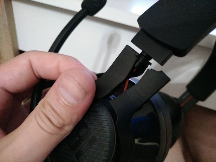 img 1 attached to JBL Quantum 200 Over Ear Headphones review by Wiktor Prusek ᠌