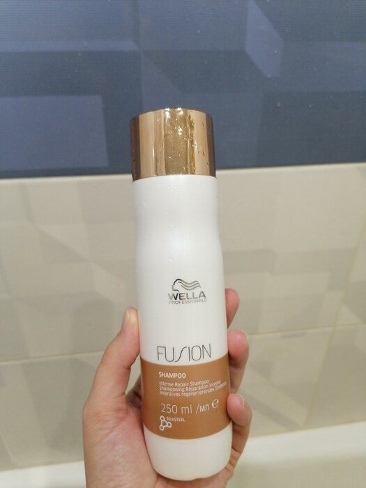 img 1 attached to WELLA Fusion Shampoo Conditioner Travel review by Jnis Krmi ᠌