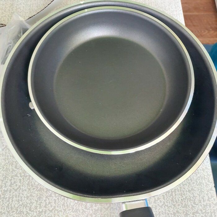 img 1 attached to 🍳 Ikea Kavalkad Non-Stick Frying Pan, Black, 11 inch, Ideal for Cooking and Kitchen Use review by Aneta Szewczyk ᠌