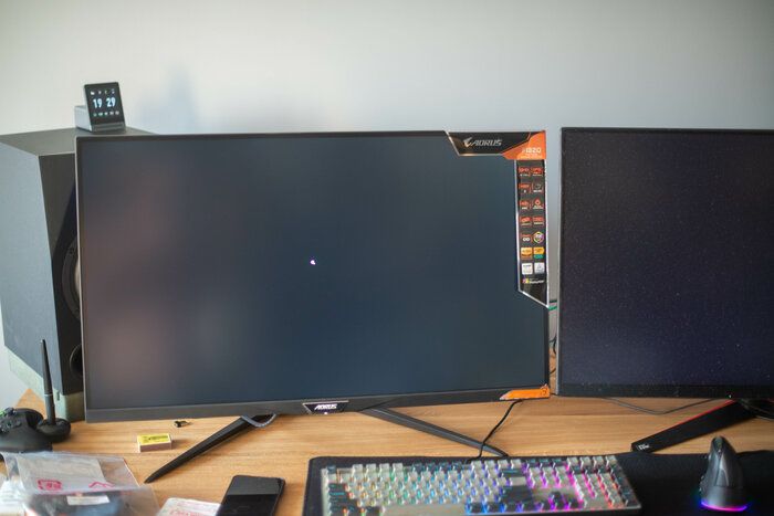 img 1 attached to 🖥️ AORUS FI32Q-X 32-Inch QHD SS IPS Gaming Monitor with Built-in KVM, 2560x1440 Display, 240Hz Refresh Rate, 1ms Response Time (GTG), 1x DisplayPort 1.4, 2x HDMI 2.1, 3x USB 3.0, KVM+USB Type-C, Supports AMD FreeSync Premium review by Wiktor Winiewski ᠌