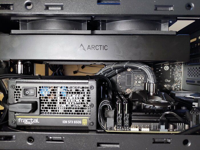 img 1 attached to 🌬️ ARCTIC Liquid Freezer II 240 - High Performance All-in-One Water Cooler for Intel & AMD CPUs with Efficient PWM Control - Black review by Boyan Mechkov ᠌