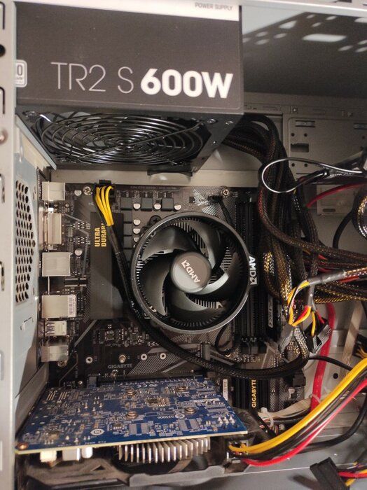 img 1 attached to Thermaltake 600W Power Supply TR 600CUS review by Micha Puzio ᠌