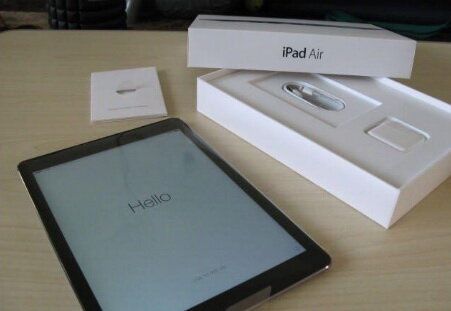 img 2 attached to Renewed Apple MGKL2LL/A iPad Air 2 64GB Wi-Fi Space Gray for Improved SEO review by Boyan Zlatev ᠌