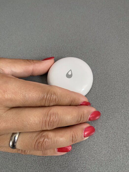 img 1 attached to Aqara Water Leak Sensor: Wireless Mini Flood Detector for Alarm System & Smart Home Automation - Works with IFTTT review by Gabriela Bartosik-Ci ᠌