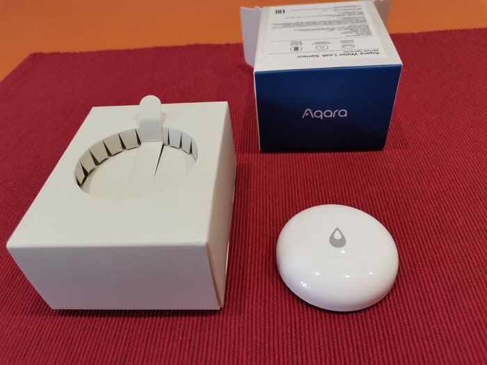 img 2 attached to Aqara Water Leak Sensor: Wireless Mini Flood Detector for Alarm System & Smart Home Automation - Works with IFTTT review by Wiktor Janeczek ᠌