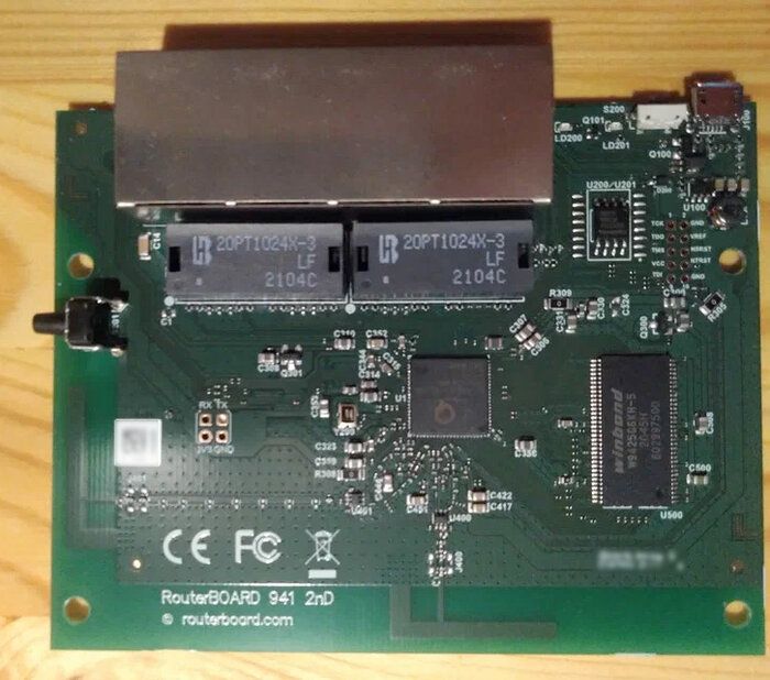img 3 attached to MikroTik RB941-2nD RouterBoard hAP Lite: Affordable 2.4GHz Home Access Point review by Mateusz Daczka ᠌