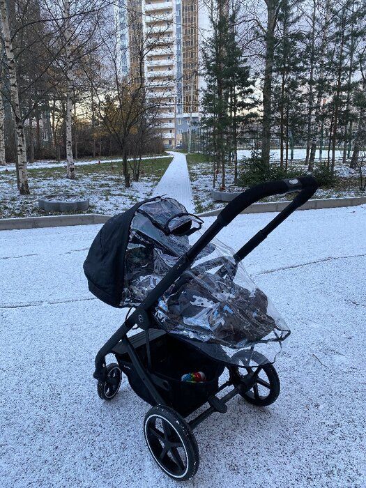 img 1 attached to 🐝 CYBEX Beezy Stroller: Lightweight, Compact Fold for Easy Travel with CYBEX Infant Seats in Soho Grey review by Micha Jelonek ᠌