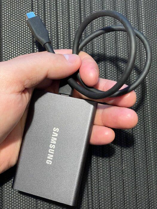 img 1 attached to 🔴 Renewed Samsung Portable SSD T7 500GB USB 3.2 External Solid State Drive Red review by Andrey Marinov ᠌