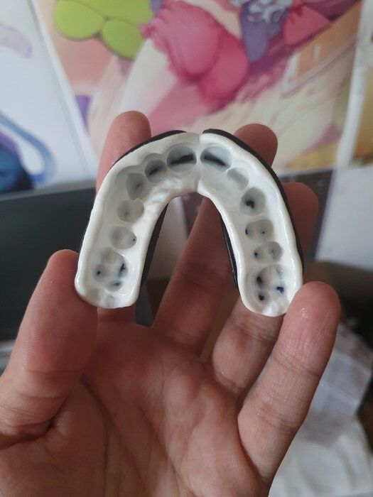 img 2 attached to Venum Challenger Mouthguard Black White review by Momchil Mastur ᠌