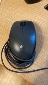 img 5 attached to Logitech M100 Corded Mouse in White - Efficient and Reliable (Model: 910-005004)