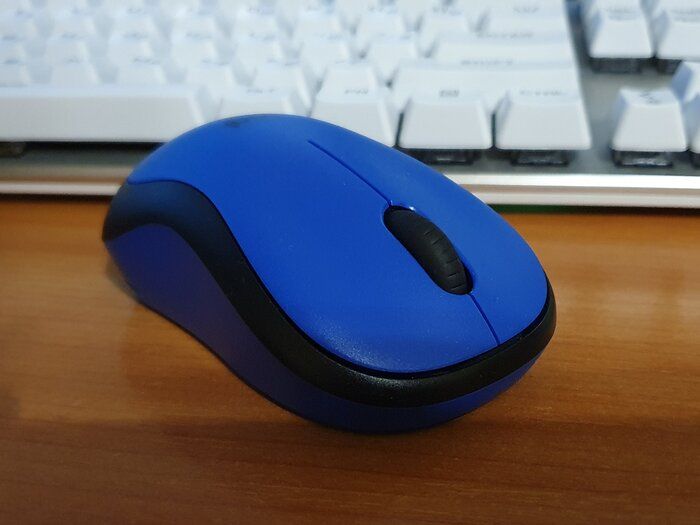 img 3 attached to Logitech M220 Silent Mouse: Wireless Blue, Noiseless Operation - 910-004879 (Blue) review by Wiktor Redziski ᠌