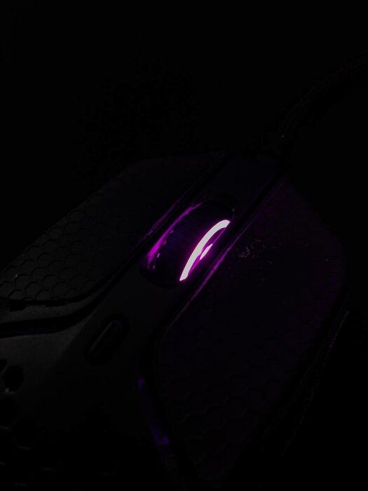 img 1 attached to HyperX Pulsefire Haste: Ultra Lightweight Wireless Gaming Mouse with 100 Hour Battery Life - White review by Stanislaw Pietka ᠌