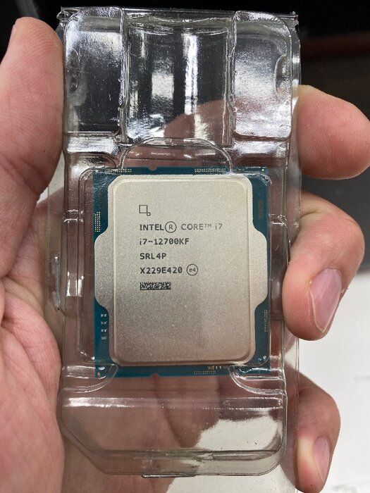 img 1 attached to 💪 Enhanced Intel Core i7-12700KF Desktop Processor with 12 (8P+4E) Cores, up to 5.0 GHz Unlocked, LGA1700 Socket, and 125W Power, ideal for the 600 Series Chipset review by Velizar Velinov ᠌