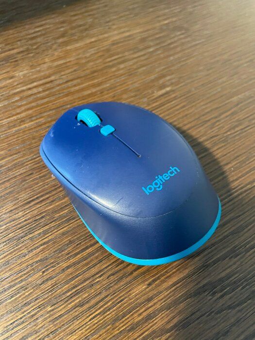 img 1 attached to Logitech 2229847 Bluetooth Mouse M535 Blue review by Micha Ambroziak ᠌