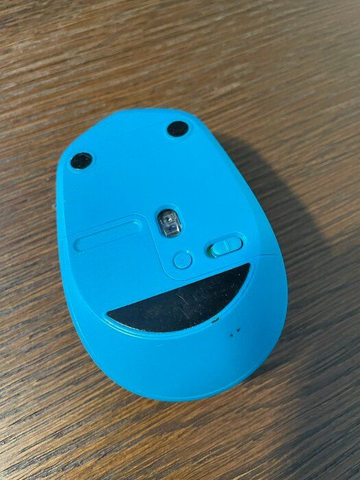 img 2 attached to Logitech 2229847 Bluetooth Mouse M535 Blue review by Micha Ambroziak ᠌