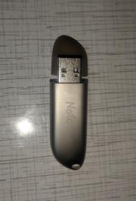 img 11 attached to Netac U352 USB 2.0 16GB Flash Drive x 1 Silver/Brown
