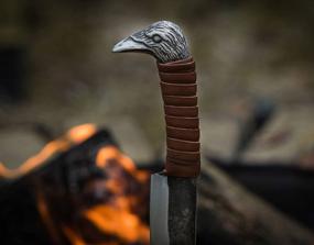 img 2 attached to Нож Norse Tradesman Viking с рукоятью головы ворона и кожаными ножнами - лезвие из углеродистой стали 5,5 дюйма