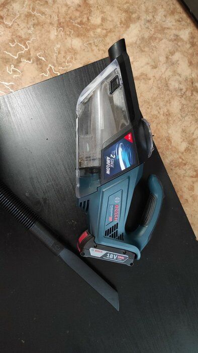 img 1 attached to Bosch GAS18V 02N Handheld Vacuum Cleaner: Compact and Powerful Cleaning Solution review by Mateusz Mate ᠌