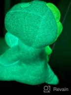 картинка 1 прикреплена к отзыву 14-дюймовая плюшевая игрушка с голубым динозавром, которая светится в темноте - L1000 от Christopher Yap