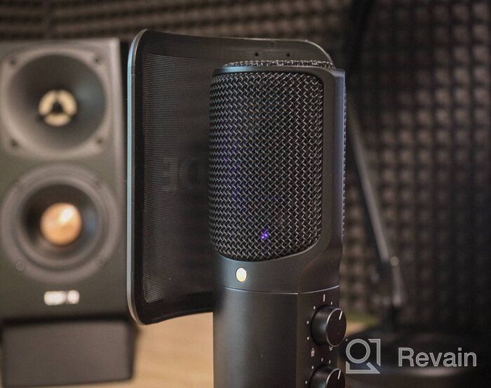 img 1 attached to Rode NT-USB USB Condenser Microphone with Knox Headphone Kit (2-Piece Bundle) review by Hayden Lim (Hayden L ᠌